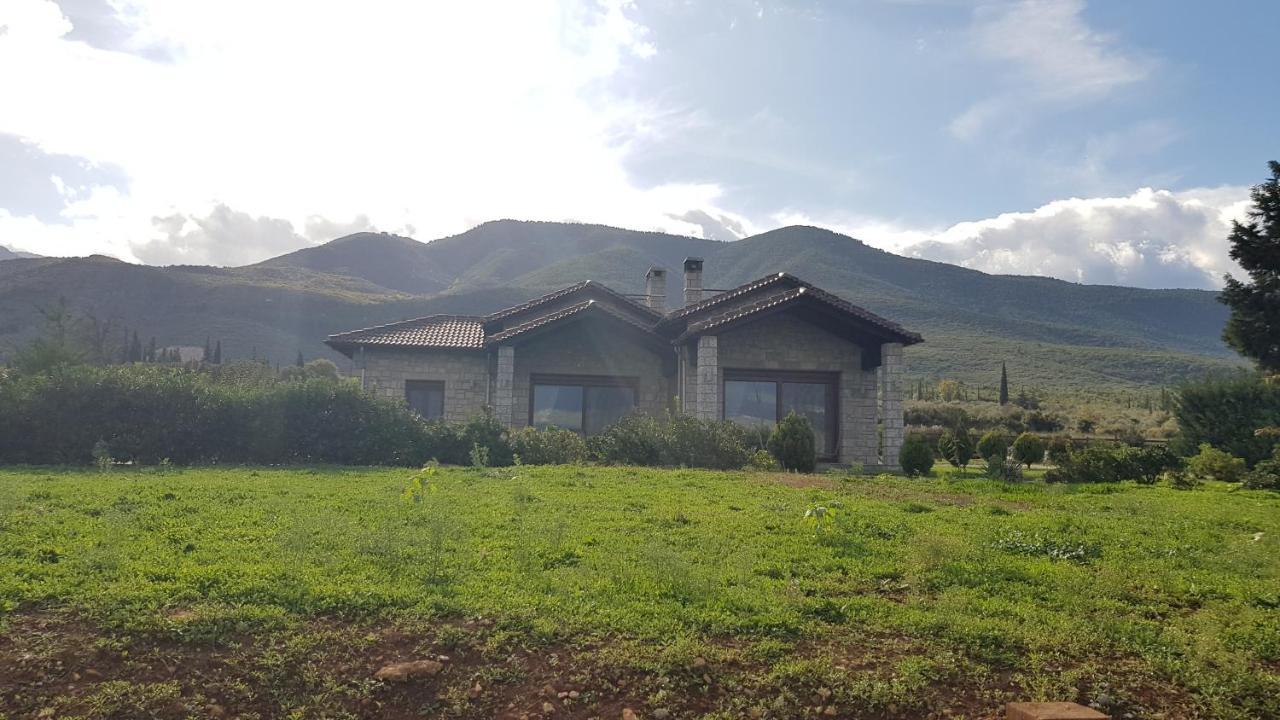 Lithos Villas Amfikleia Exterior foto
