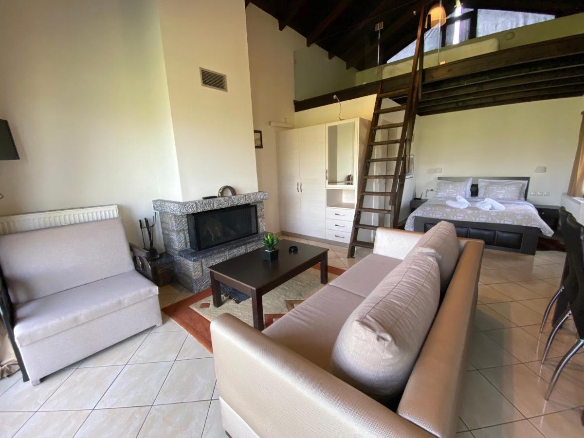 Lithos Villas Amfikleia Exterior foto