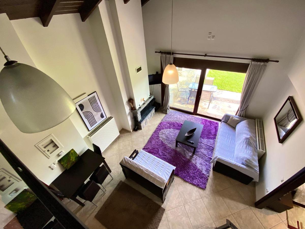 Lithos Villas Amfikleia Exterior foto